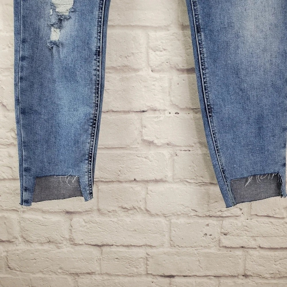 Forever 21 Distressed Step Hem High Rise Jeans - Picture 2 of 11